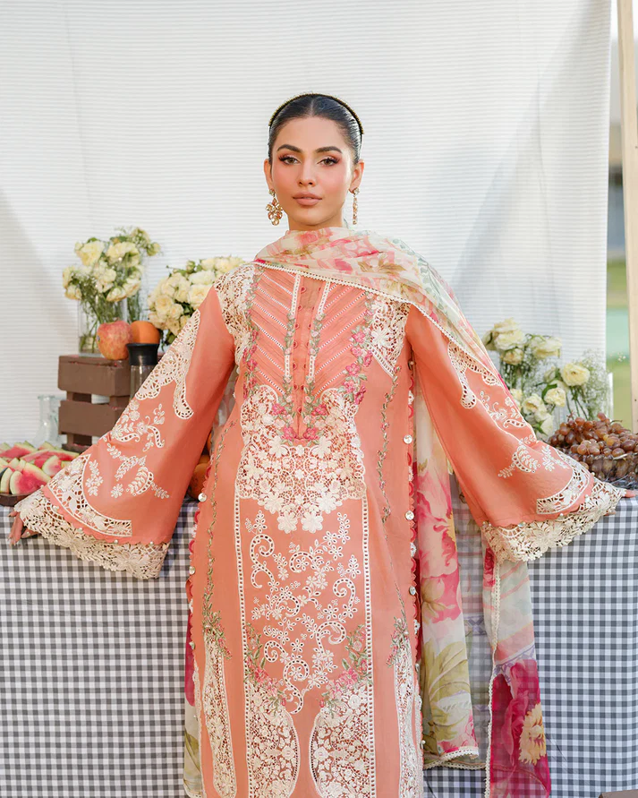 3 Piece Chickenkari Embroidered Lawn Suit UR22