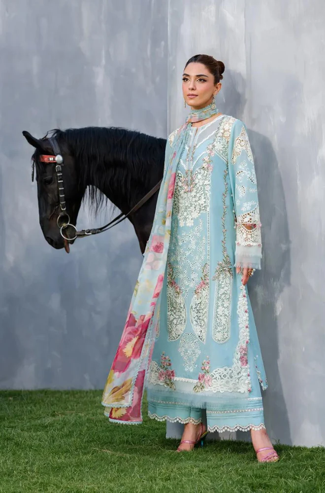 3 Piece Embroidered Chickenkari Lawn Suit UR21