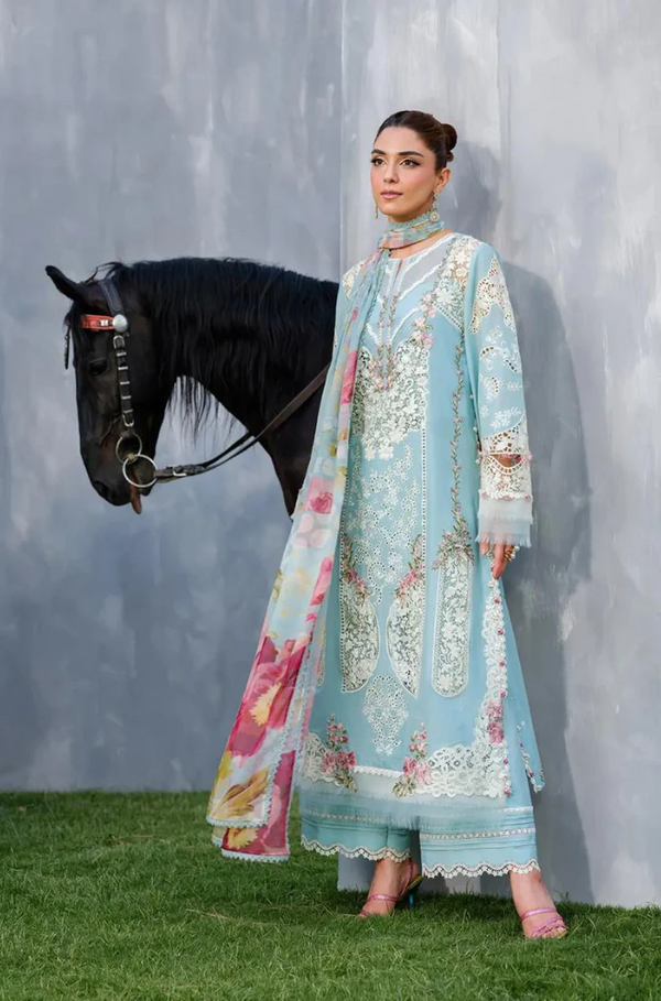 3 Piece Embroidered Chickenkari Lawn Suit UR21