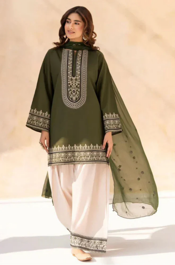 3 Piece Embroidered Lawn Suit UR18