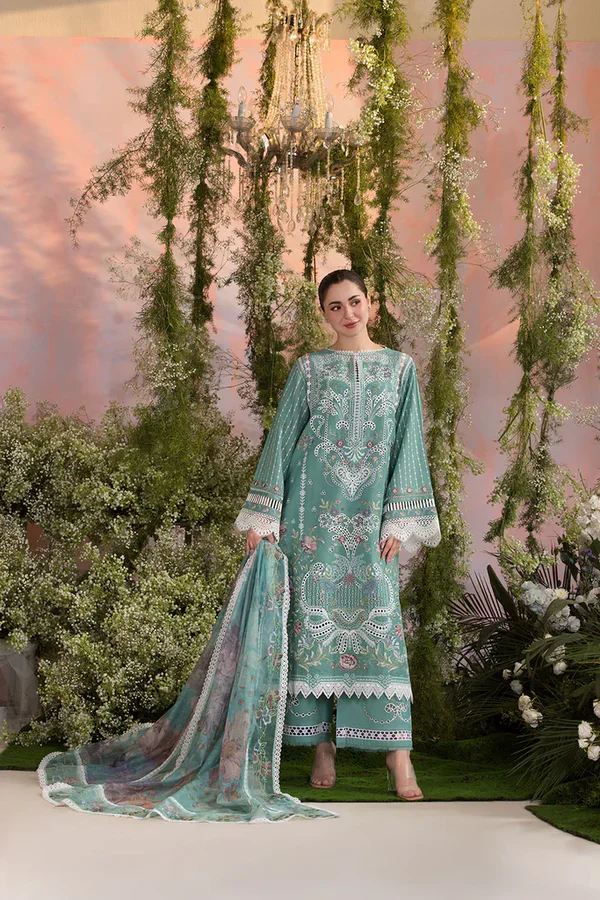 3 Piece Chickenkari Embroidered Lawn Suit UR18