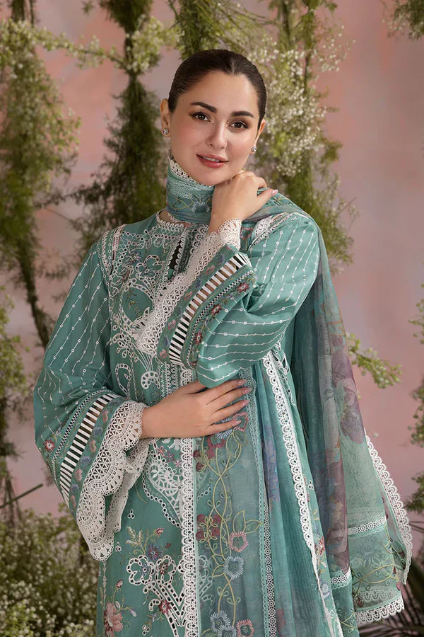 3 Piece Chickenkari Embroidered Lawn Suit UR18