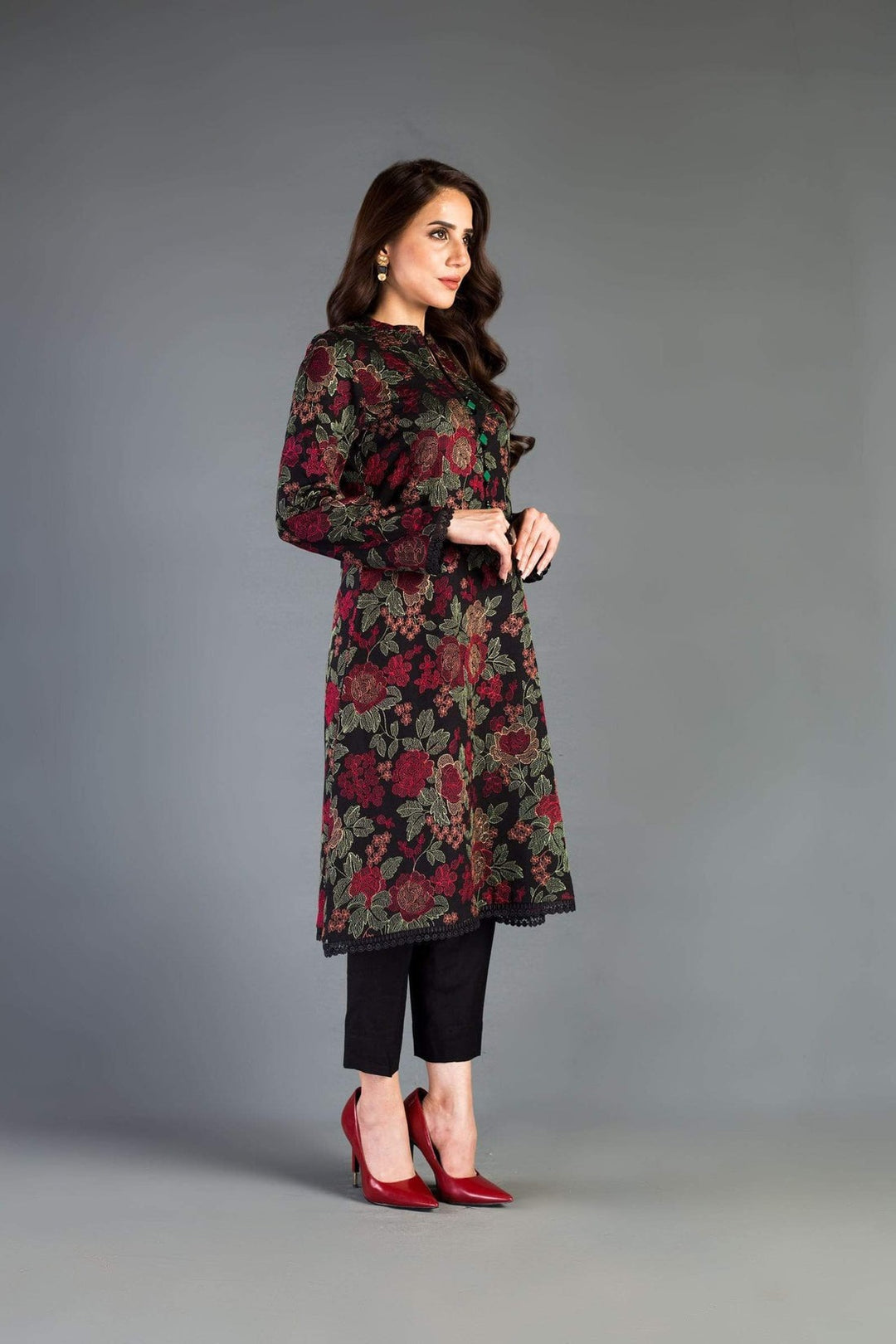 Bareeze Embroided Lawn dress with embroidered chiffon dupatta 3PC WC017
